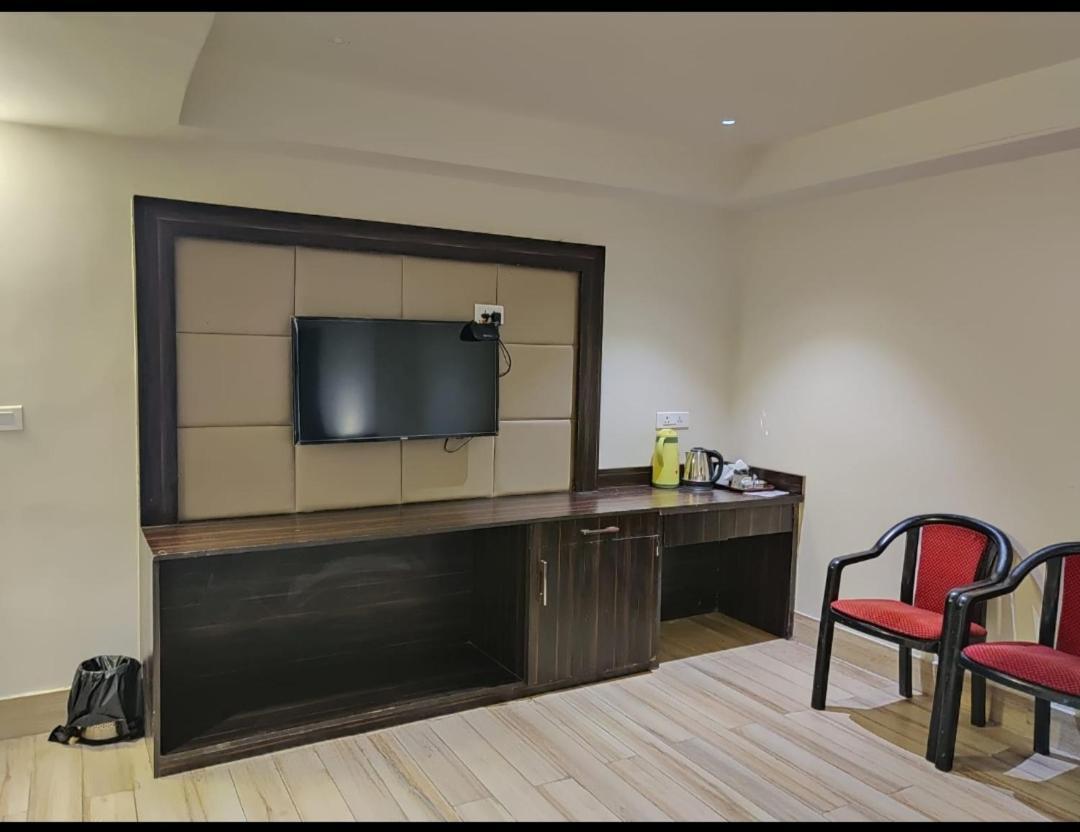 Hotel Sanjay Galaxy,קאנפור מראה חיצוני תמונה