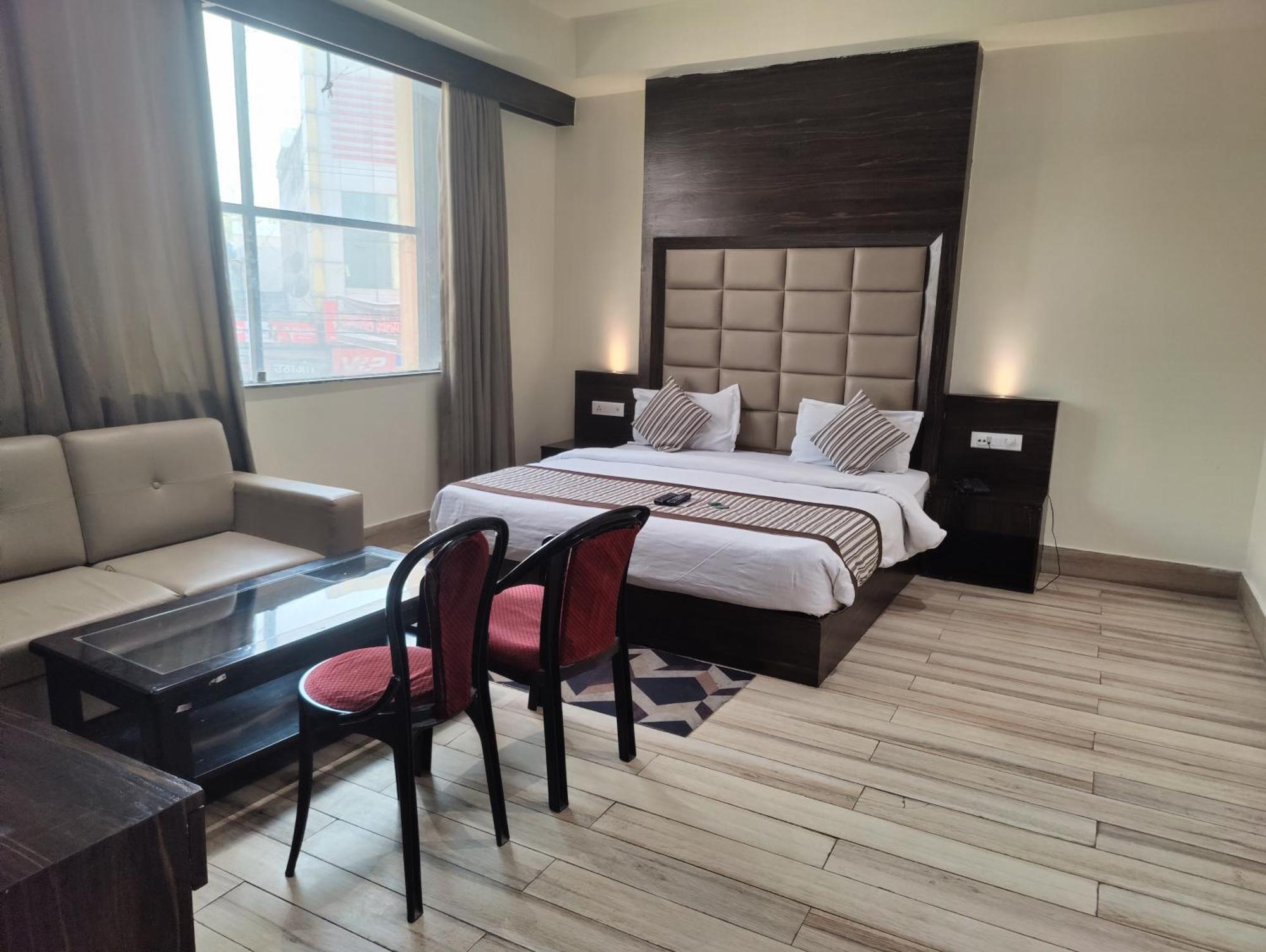 Hotel Sanjay Galaxy,קאנפור מראה חיצוני תמונה
